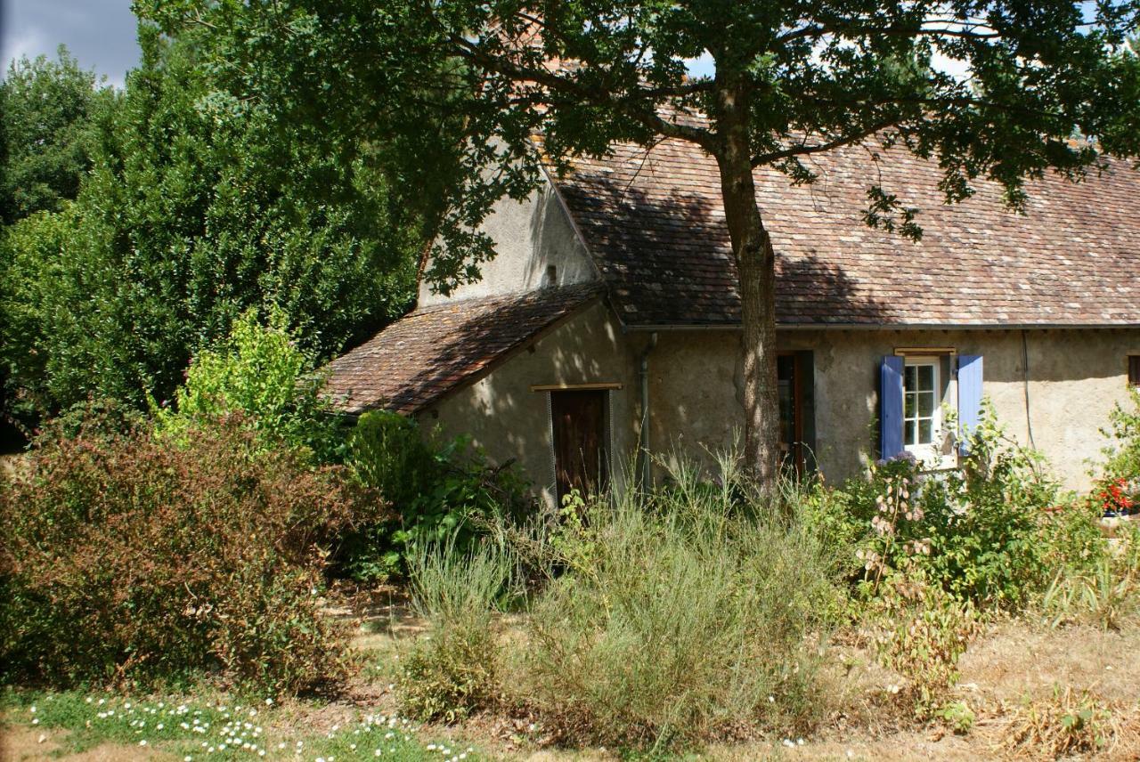 La Chaine Saint-Jean-du-Bois Exterior photo